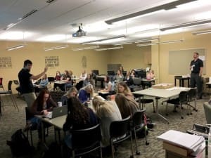 Dr. Sprague explaining his “MYSFT” technique to students